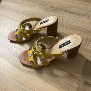 Nine West Yellow Studded Block Heel Sandals – Size 7.5